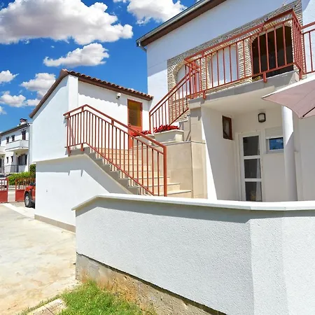 Apartamento Marija 1124 *